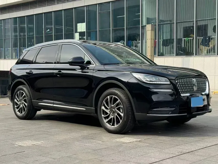 2021 Lincoln Corsair 2.0T 245HP L4 8AT,autocango,china used car exporter,china ev exporter,chinese used car exporter,chinese used ev exporter