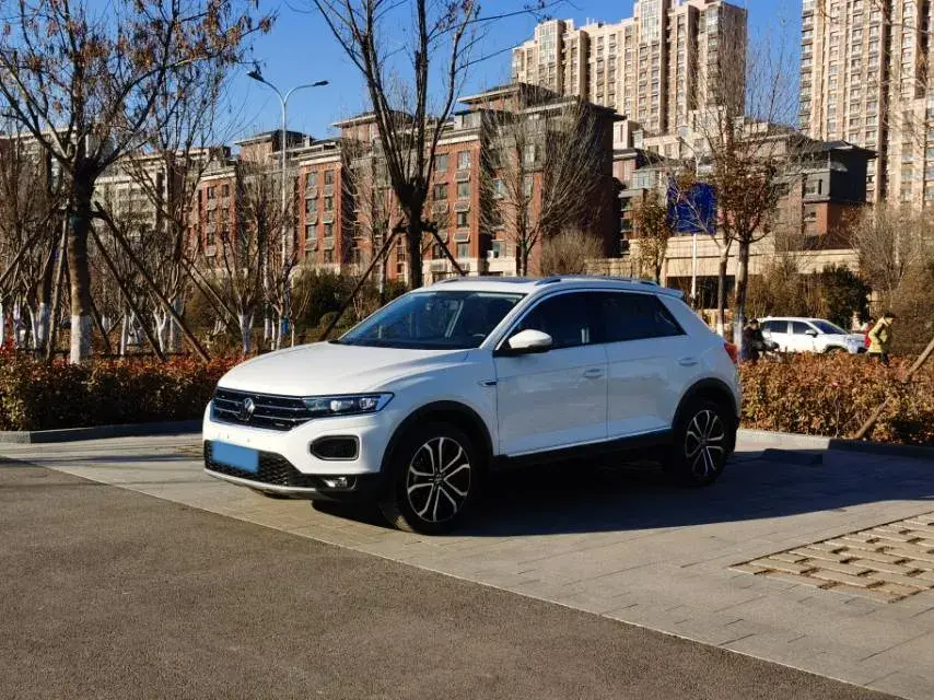 2022 Volkswagen T-Roc 1.4T 150HP L4 7DCT