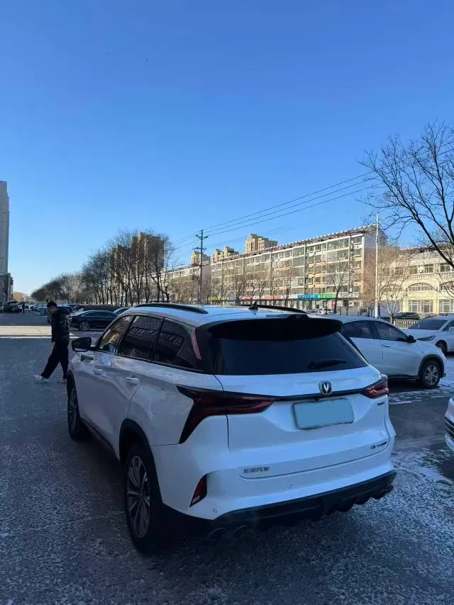 2020 ChangAn CS75 Plus 2.0T 233HP L4 8AT,autocango,china used car exporter,china ev exporter,chinese used car exporter,chinese used ev exporter