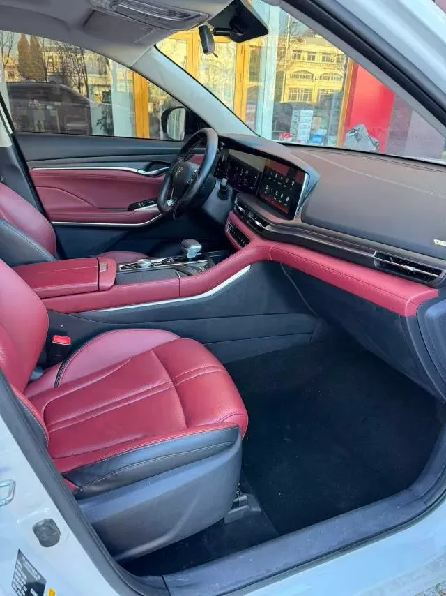 2020 ChangAn CS75 Plus 2.0T 233HP L4 8AT,autocango,china used car exporter,china ev exporter,chinese used car exporter,chinese used ev exporter