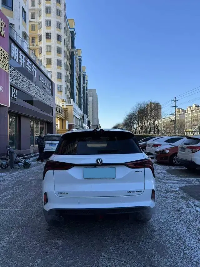 2020 ChangAn CS75 Plus 2.0T 233HP L4 8AT,autocango,china used car exporter,china ev exporter,chinese used car exporter,chinese used ev exporter