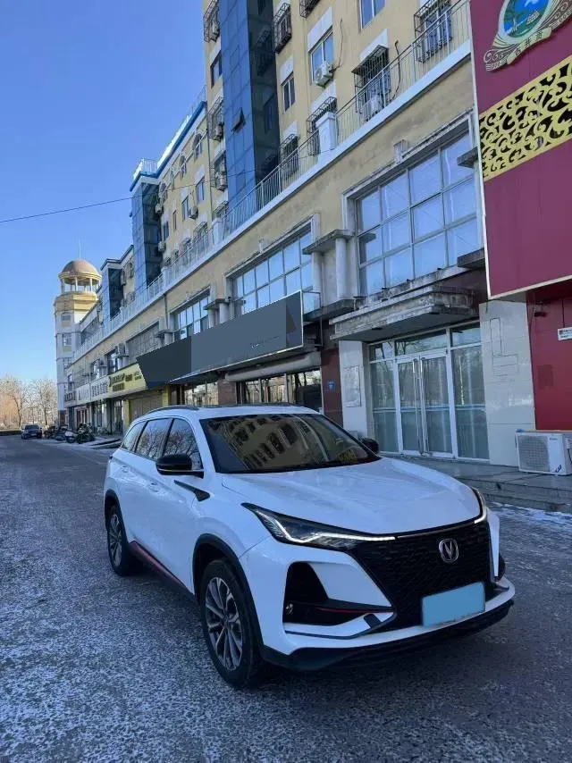 2020 ChangAn CS75 Plus 2.0T 233HP L4 8AT,autocango,china used car exporter,china ev exporter,chinese used car exporter,chinese used ev exporter