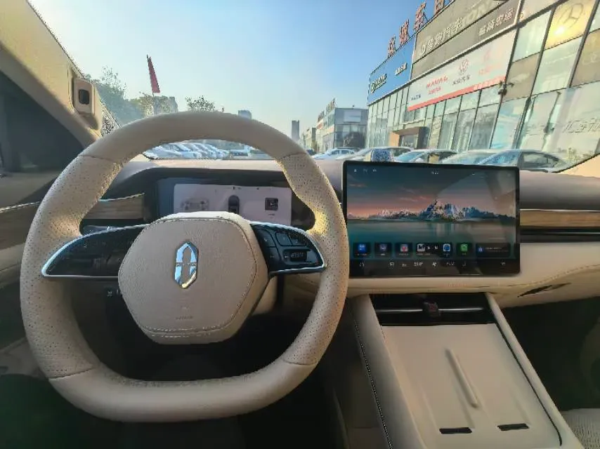 2024 Jaguar E-PACE 1.5T 200HP L3 8AT,autocango,china used car exporter,china ev exporter,chinese used car exporter,chinese used ev exporter