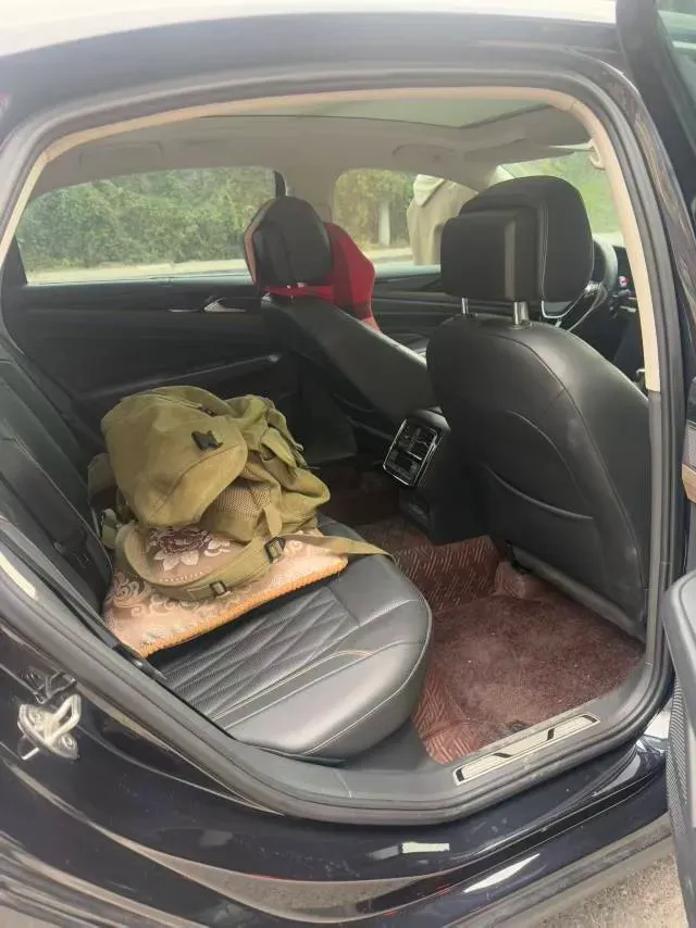 2019 Volvo V40 1.5T 152HP L4 6AT,autocango,china used car exporter,china ev exporter,chinese used car exporter,chinese used ev exporter