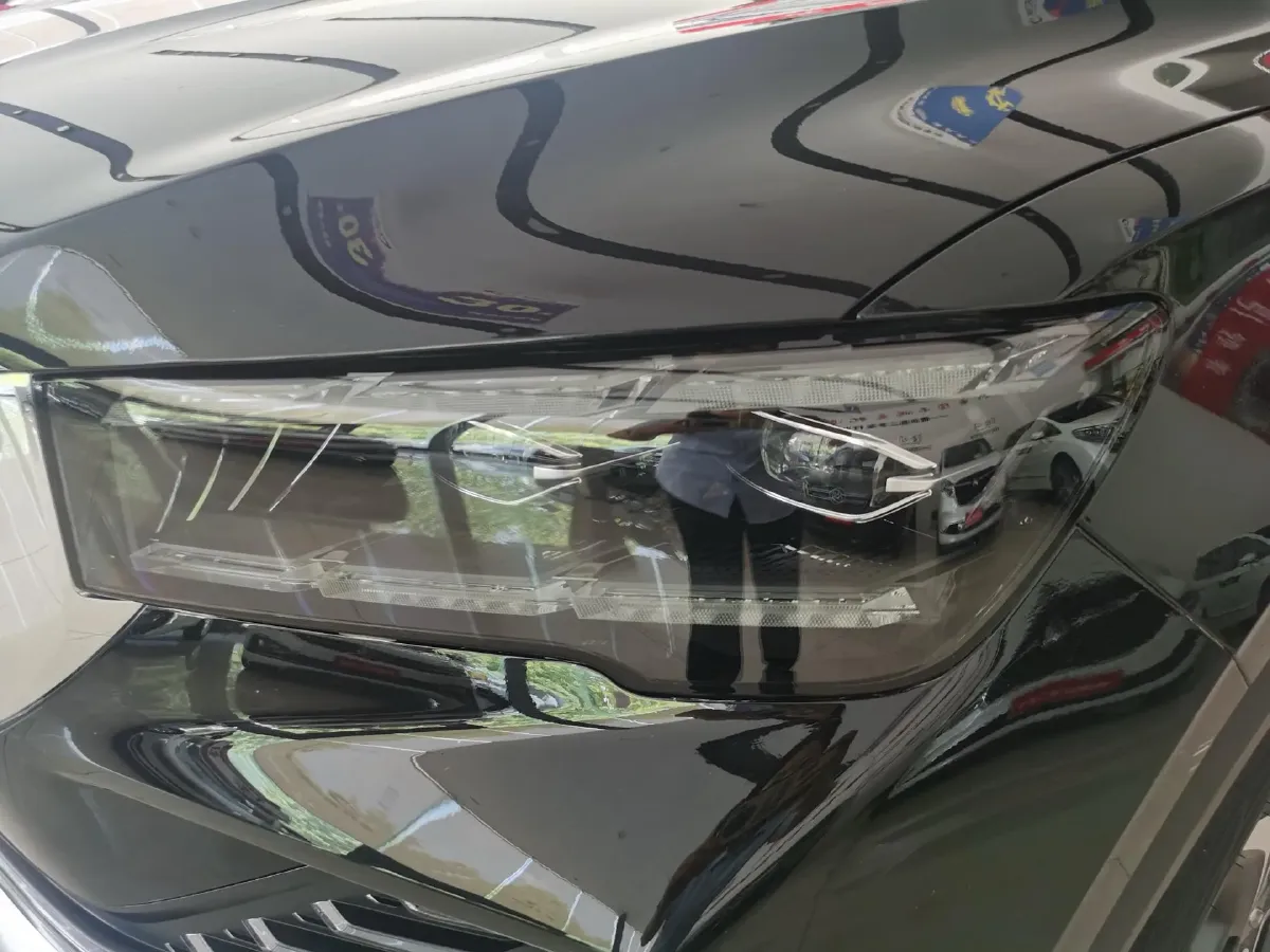 2021 Geely Monjaro 2.0T 238HP L4 8AT,autocango,china used car exporter,china ev exporter,chinese used car exporter,chinese used ev exporter