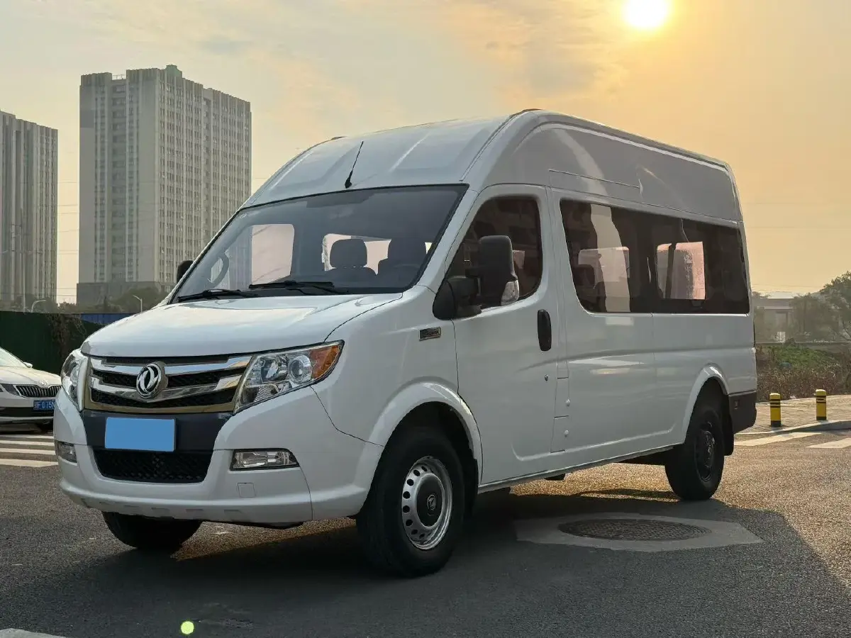 2018 DongFeng DFAC YuFeng 2.5T 136HP L4 6MT