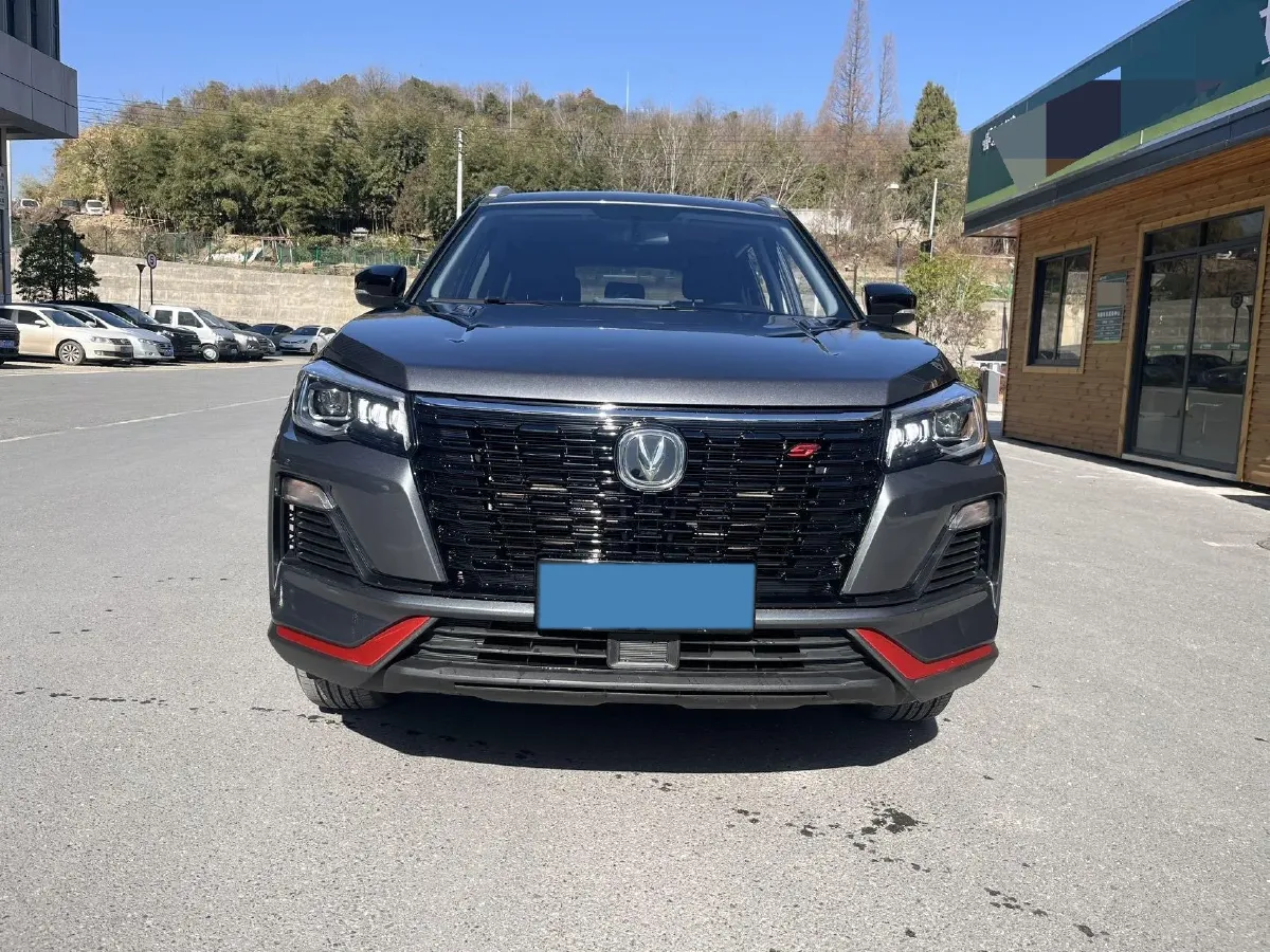 2023 ChangAn CS75 1.5T 188HP L4 7DCT,autocango,china used car exporter,china ev exporter,chinese used car exporter,chinese used ev exporter