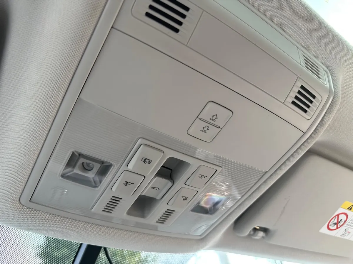 2022 Ford Transit 2.0T 202HP L4 6AT,autocango,china used car exporter,china ev exporter,chinese used car exporter,chinese used ev exporter