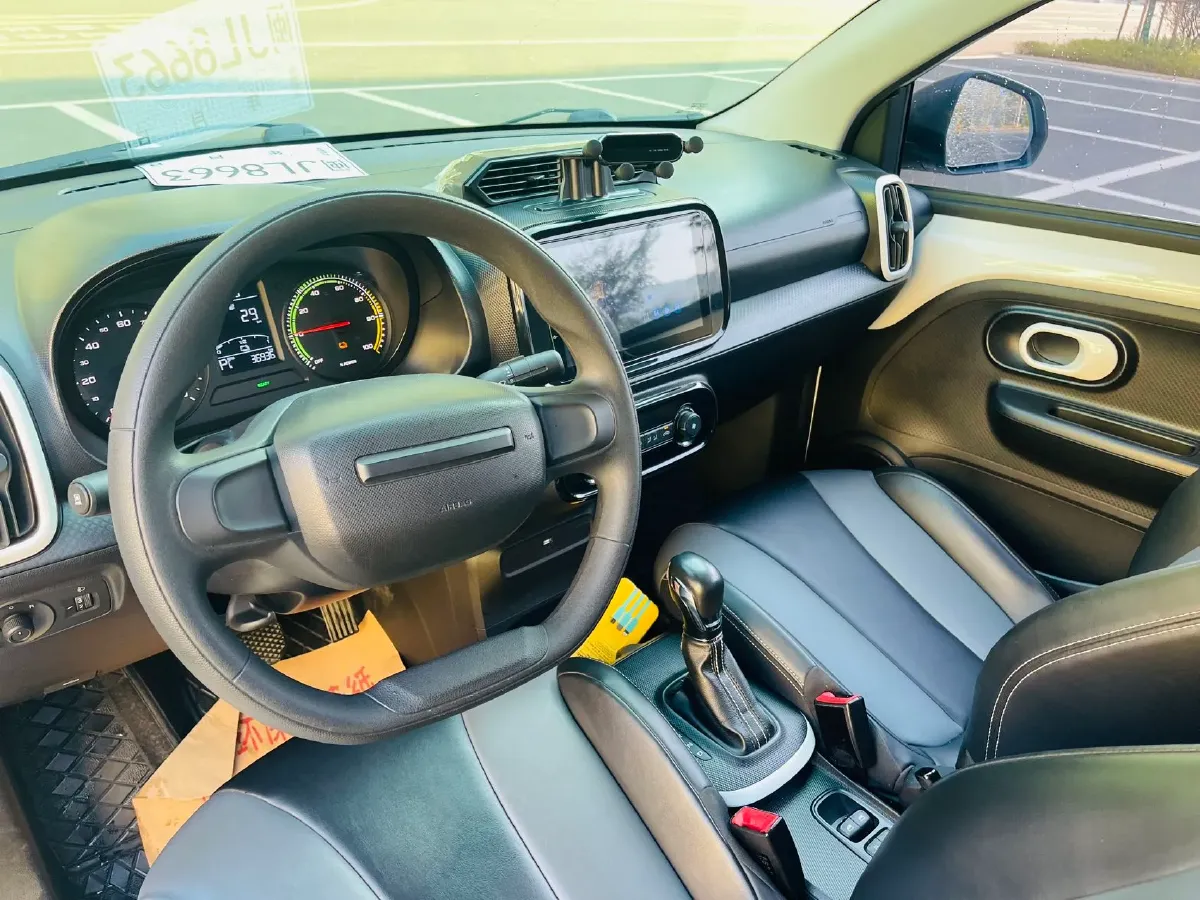 2022 Roewe Clever BEV 29KWH,autocango,china used car exporter,china ev exporter,chinese used car exporter,chinese used ev exporter