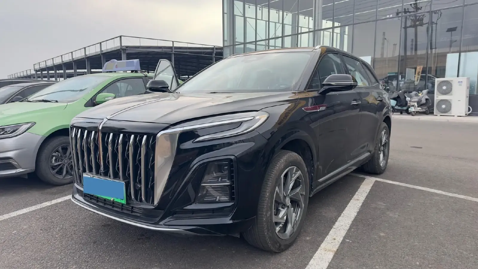 2024 HongQi HS3 1.5T 169HP L4 1DHT PHEV 18.4KWH