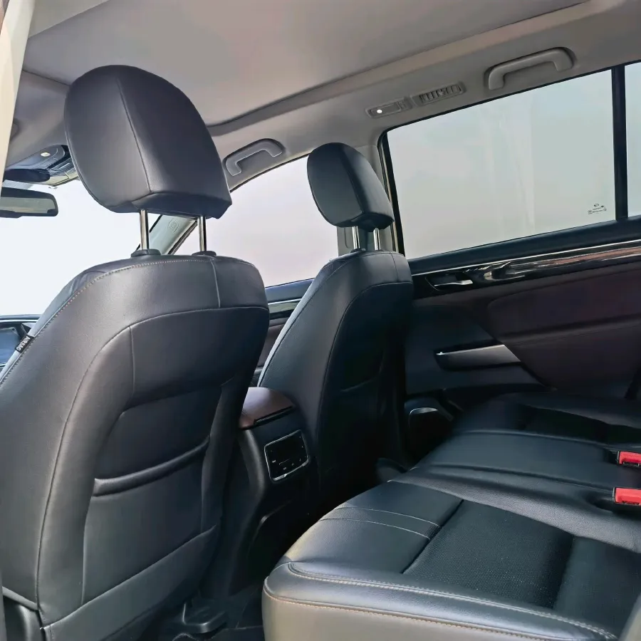 2017 GAC Trumpchi GS8 2.0T 201HP L4 6AT,autocango,china used car exporter,china ev exporter,chinese used car exporter,chinese used ev exporter