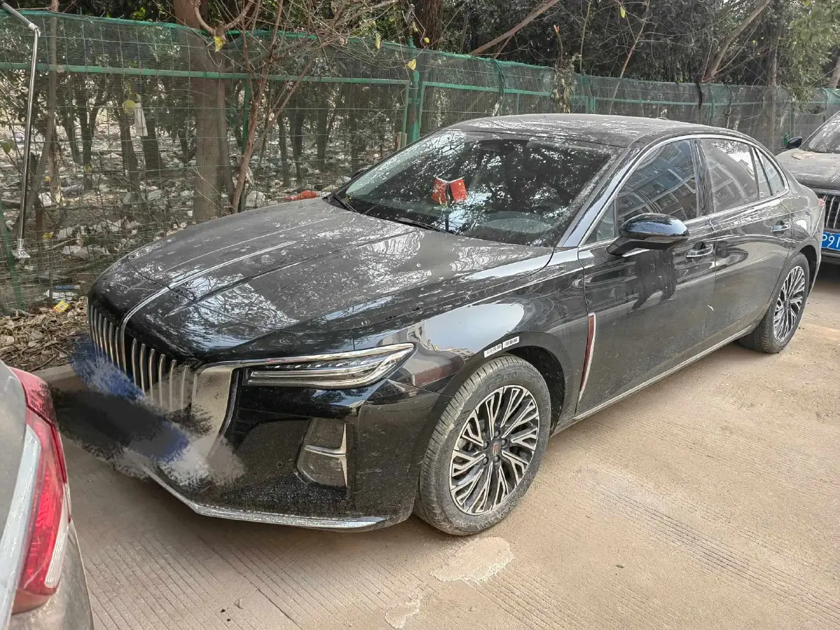 2024 HongQi H5 2.0T 224HP L4 8AT