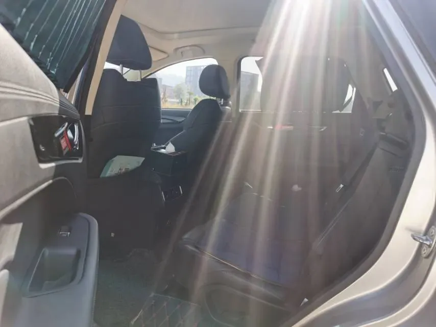 2019 DongFeng Forthing M6 1.5T 136HP L4 6MT,autocango,china used car exporter,china ev exporter,chinese used car exporter,chinese used ev exporter