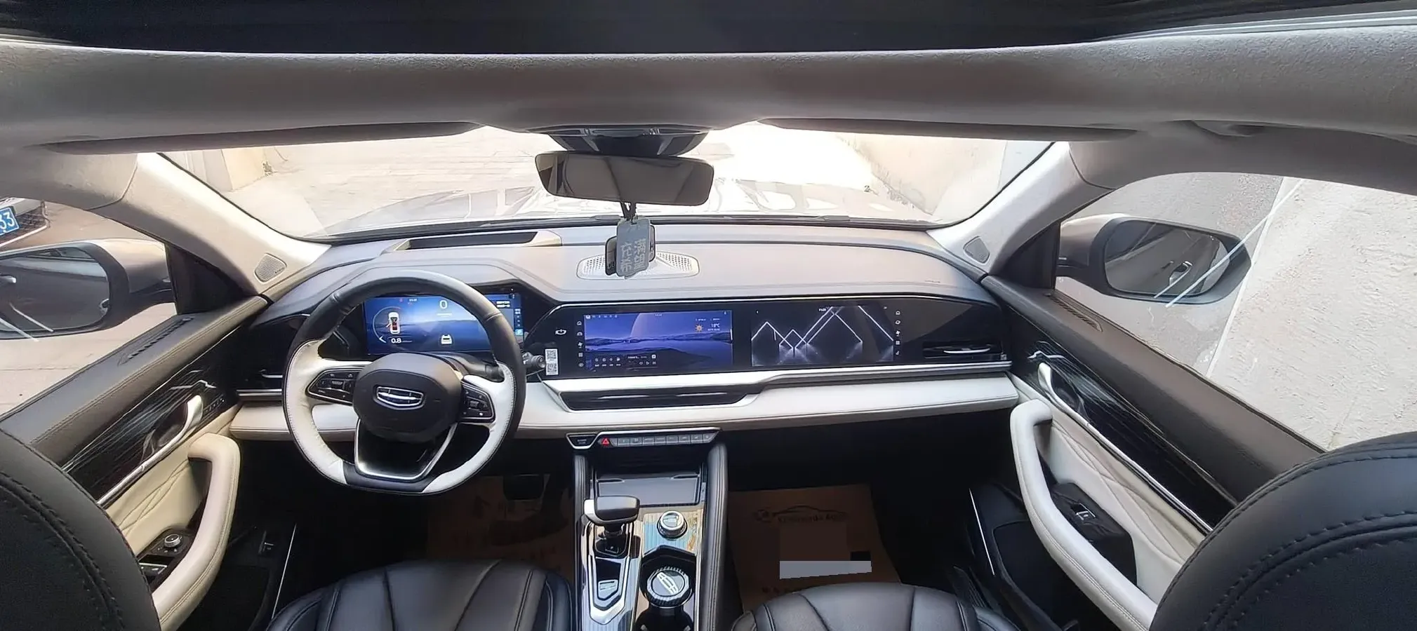 2023 Geely Monjaro 2.0T 238HP L4 8AT,autocango,china used car exporter,china ev exporter,chinese used car exporter,chinese used ev exporter