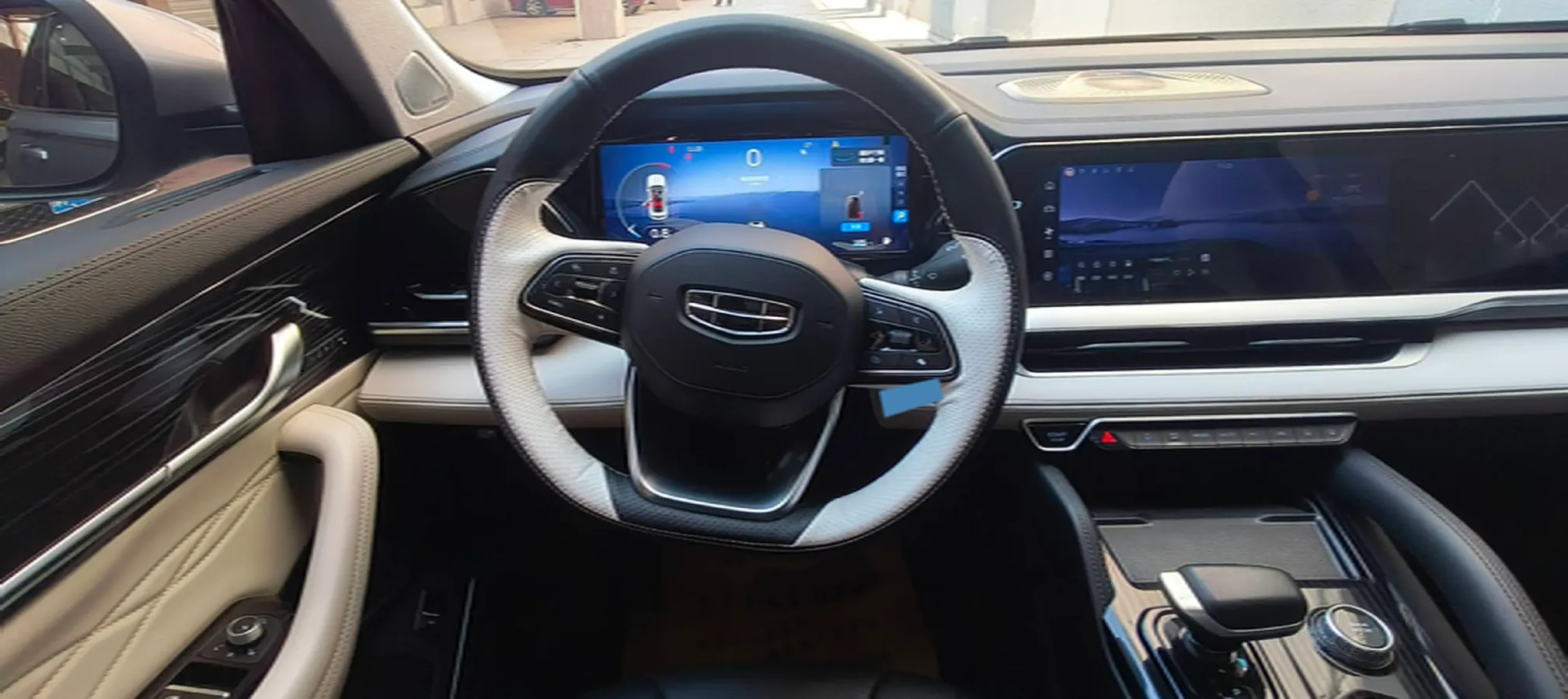 2023 Geely Monjaro 2.0T 238HP L4 8AT,autocango,china used car exporter,china ev exporter,chinese used car exporter,chinese used ev exporter