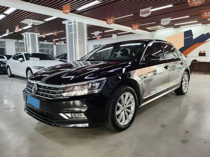 2017 Volkswagen Passat 1.8T 180HP L4 7DCT