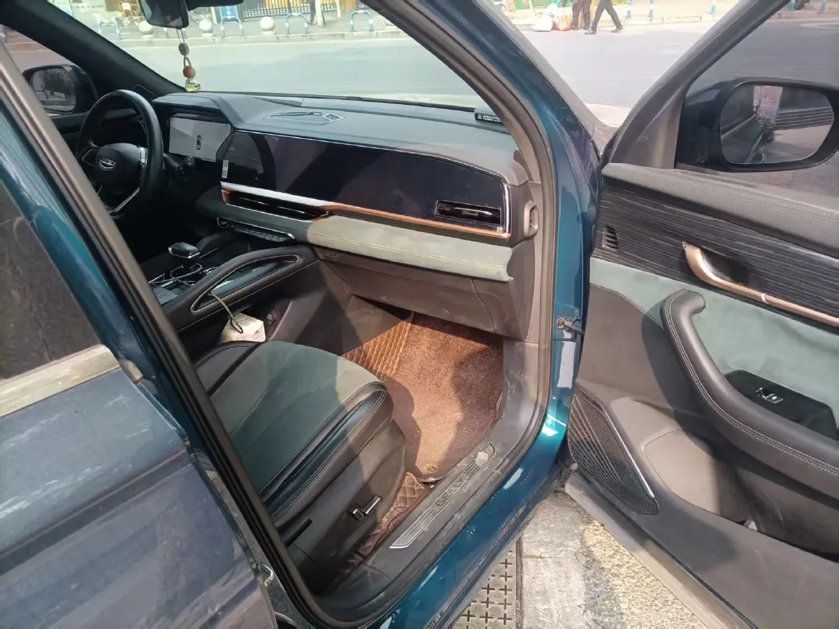 2021 Geely Monjaro 2.0T 218HP L4 7DCT,autocango,china used car exporter,china ev exporter,chinese used car exporter,chinese used ev exporter