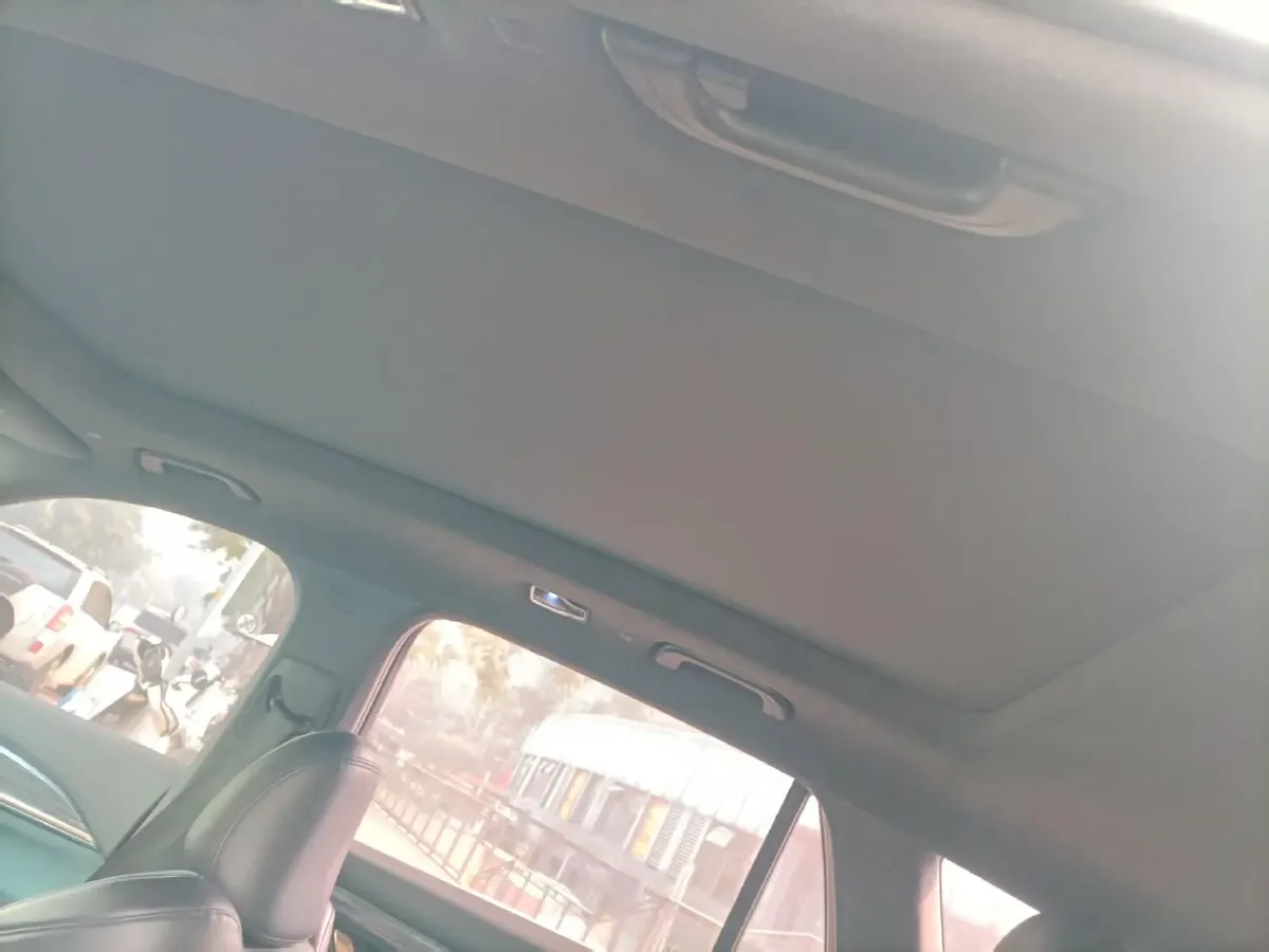 2021 Geely Monjaro 2.0T 218HP L4 7DCT,autocango,china used car exporter,china ev exporter,chinese used car exporter,chinese used ev exporter