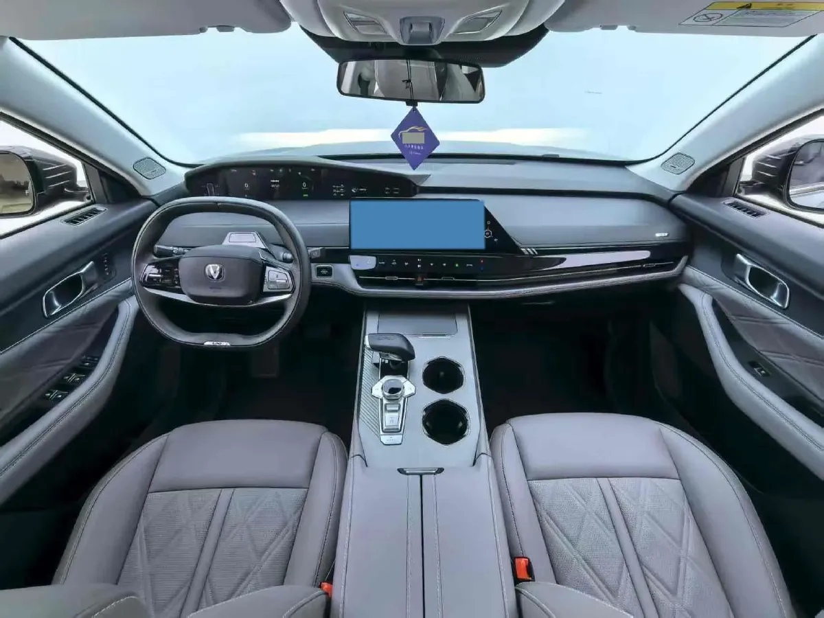 2023 ChangAn UNI-K iDD 1.5T 170HP L4 6TCT PHEV 28.39KWH,autocango,china used car exporter,china ev exporter,chinese used car exporter,chinese used ev exporter