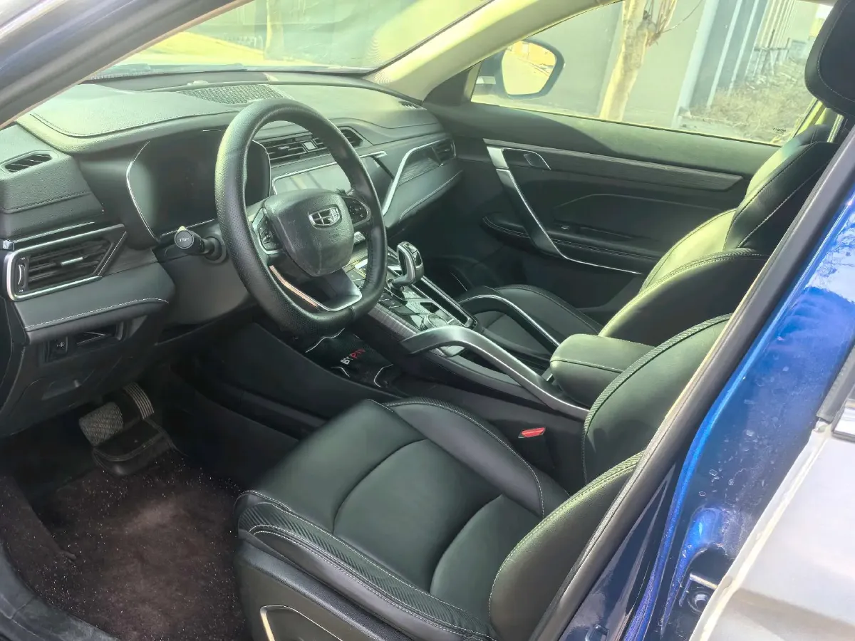 2022 Geely Azkarra 1.8T 184HP L4 7DCT,autocango,china used car exporter,china ev exporter,chinese used car exporter,chinese used ev exporter