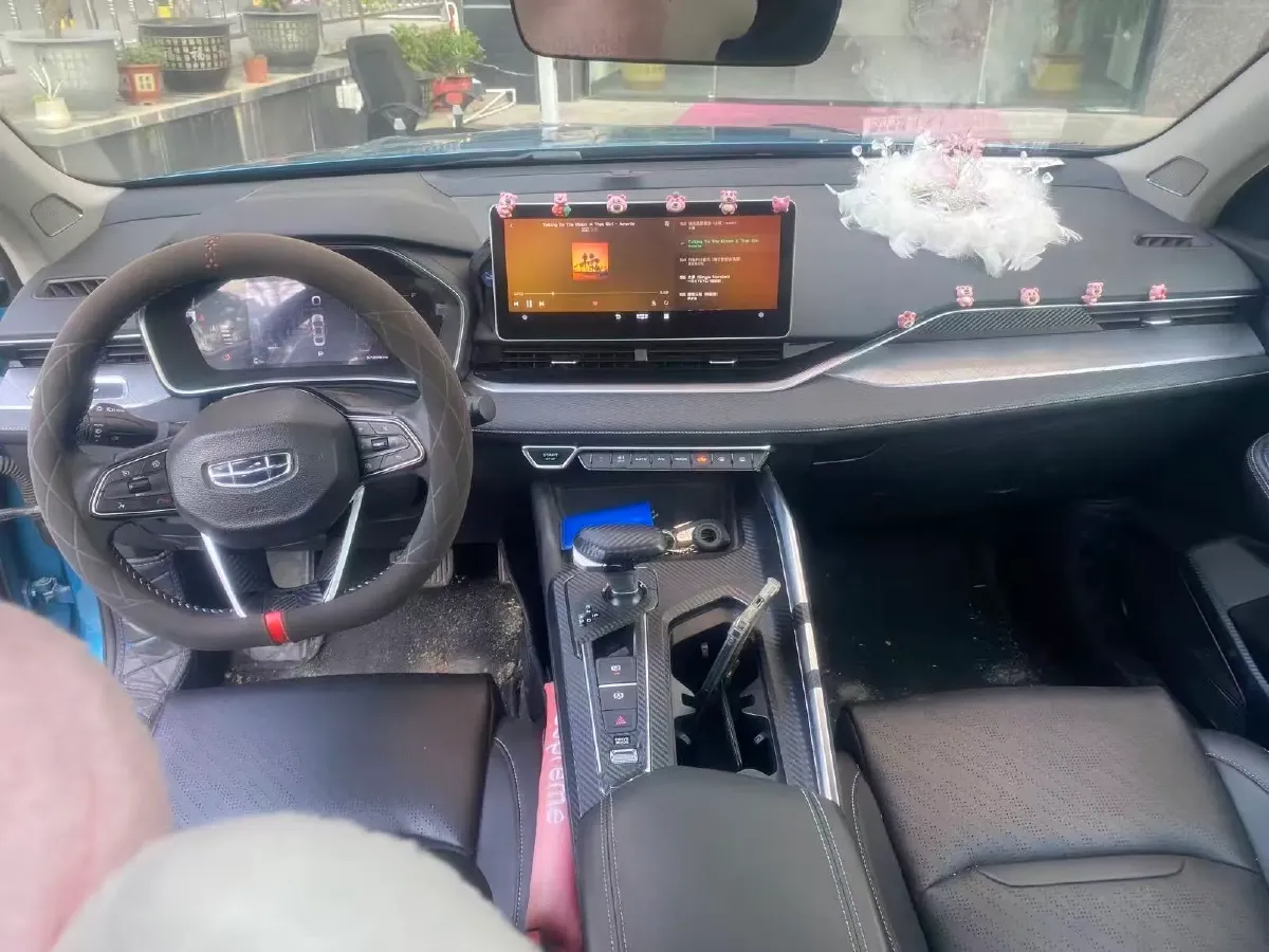 2020 Geely Tugella 2.0T 238HP L4 8AT,autocango,china used car exporter,china ev exporter,chinese used car exporter,chinese used ev exporter