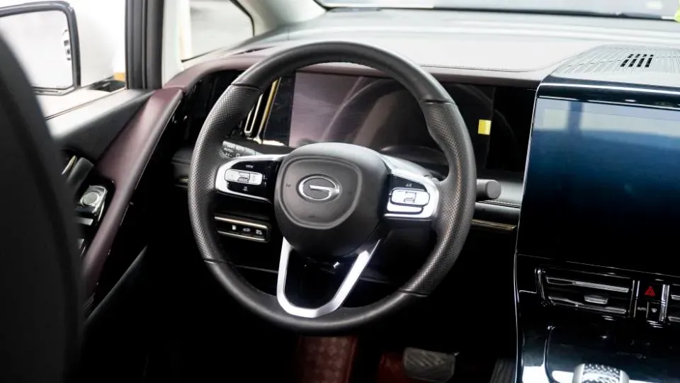 2024 GAC Trumpchi M8 2.0T 190HP L4 2DHT Hybrid,autocango,china used car exporter,china ev exporter,chinese used car exporter,chinese used ev exporter