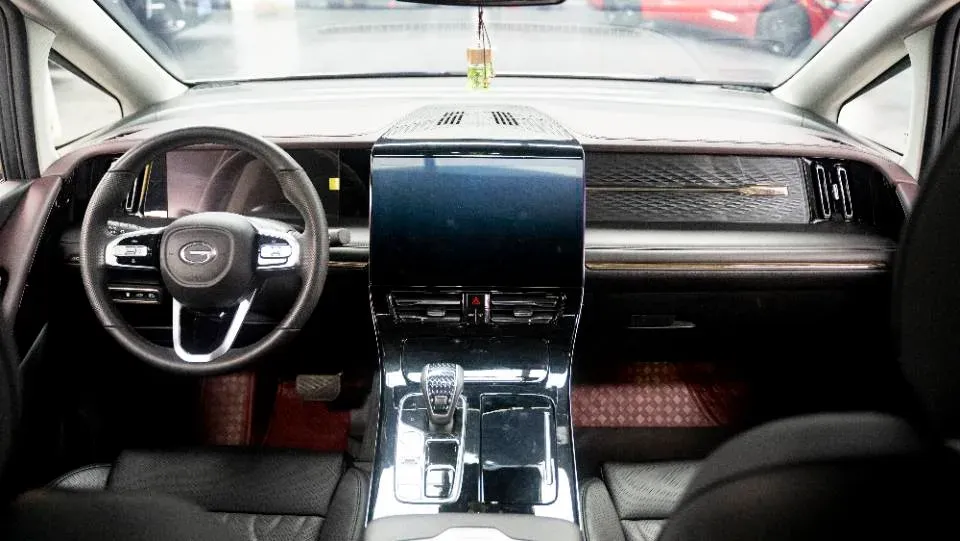 2024 GAC Trumpchi M8 2.0T 190HP L4 2DHT Hybrid,autocango,china used car exporter,china ev exporter,chinese used car exporter,chinese used ev exporter