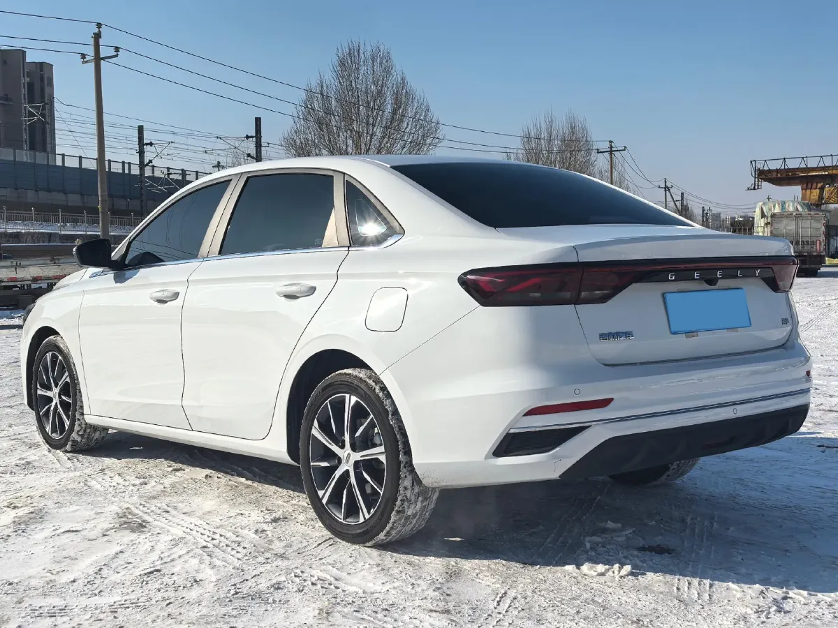 2022 Geely Emgrand 1.5L 114HP L4 CVT,autocango,china used car exporter,china ev exporter,chinese used car exporter,chinese used ev exporter