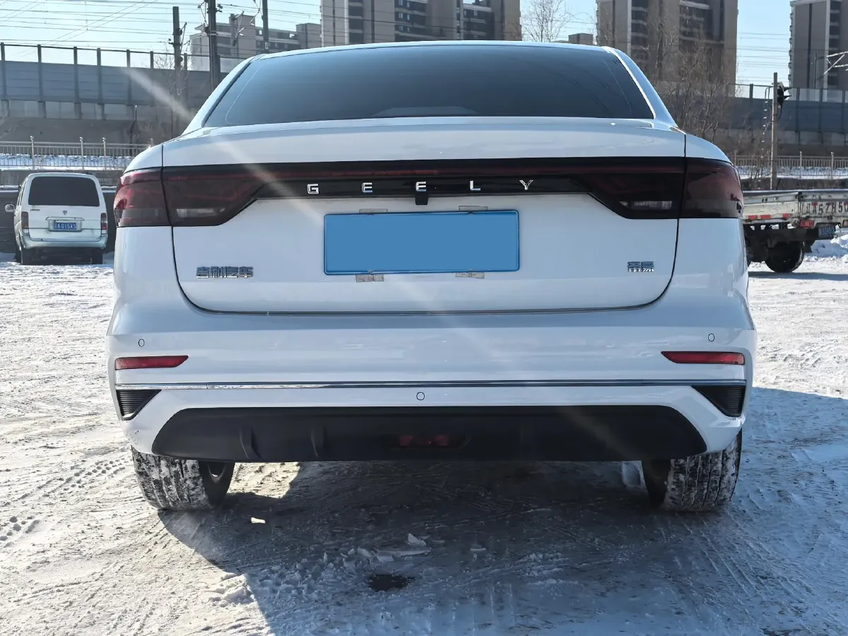 2022 Geely Emgrand 1.5L 114HP L4 CVT,autocango,china used car exporter,china ev exporter,chinese used car exporter,chinese used ev exporter