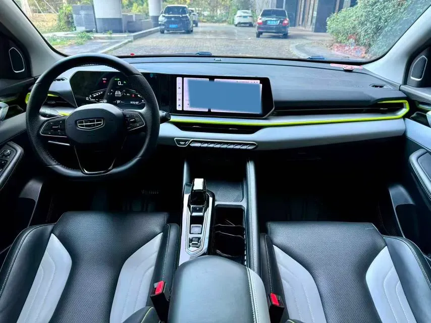 2022 Geely Coolray 1.5T 181HP L4 7DCT,autocango,china used car exporter,china ev exporter,chinese used car exporter,chinese used ev exporter