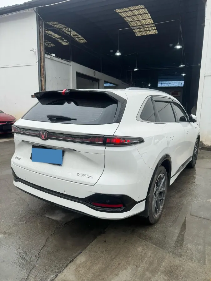 2025 ChangAn CS75 Plus 1.5T 192HP L4 8AT,autocango,china used car exporter,china ev exporter,chinese used car exporter,chinese used ev exporter