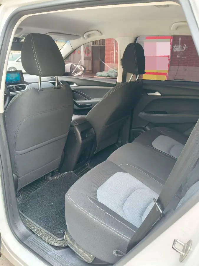 2018 BAIC Hyosow S7 1.5T 150HP L4 6MT,autocango,china used car exporter,china ev exporter,chinese used car exporter,chinese used ev exporter