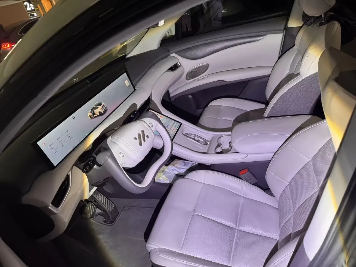 2025 IM LS6 BEV 75KWH,autocango,china used car exporter,china ev exporter,chinese used car exporter,chinese used ev exporter