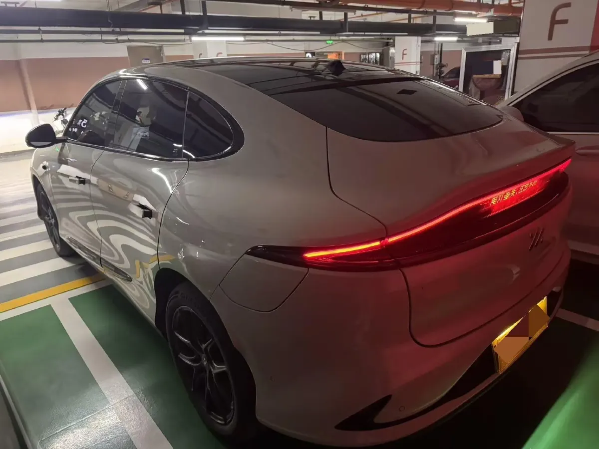 2025 IM LS6 BEV 75KWH,autocango,china used car exporter,china ev exporter,chinese used car exporter,chinese used ev exporter