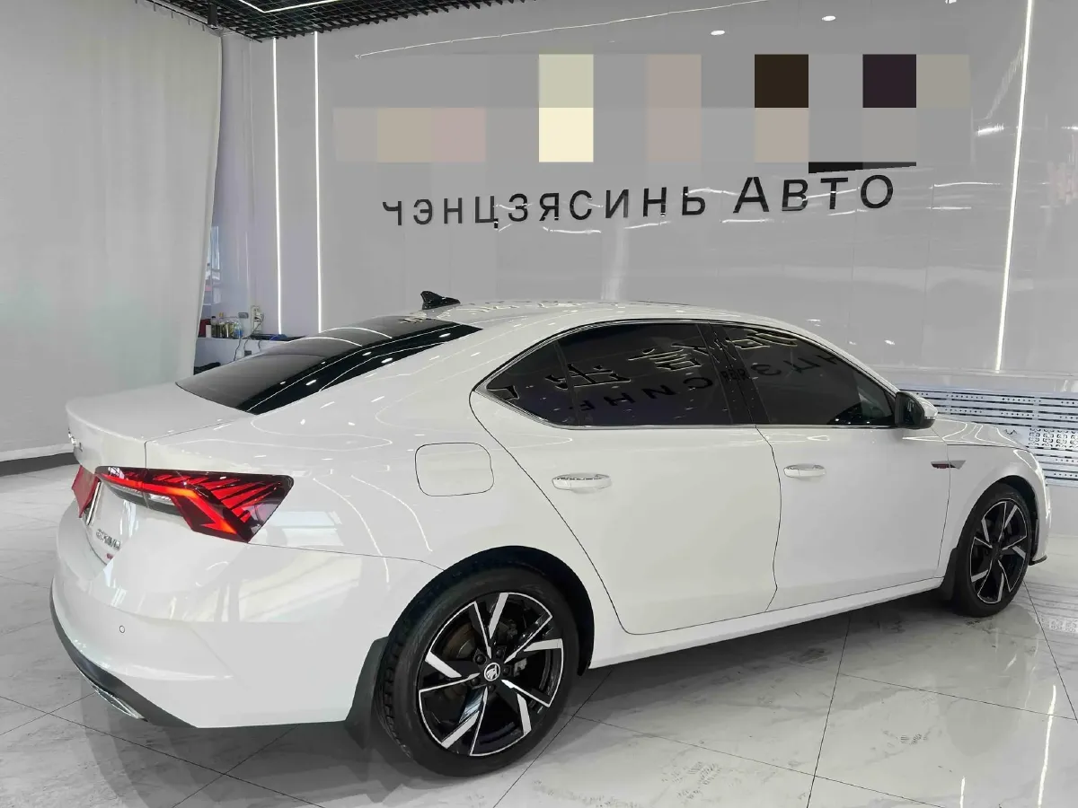 2022 Skoda Octavia 1.4T 150HP L4 7DCT,autocango,china used car exporter,china ev exporter,chinese used car exporter,chinese used ev exporter