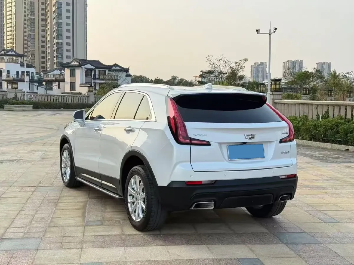 2021 Cadillac XT4 2.0T 237HP L4 9AT,autocango,china used car exporter,china ev exporter,chinese used car exporter,chinese used ev exporter