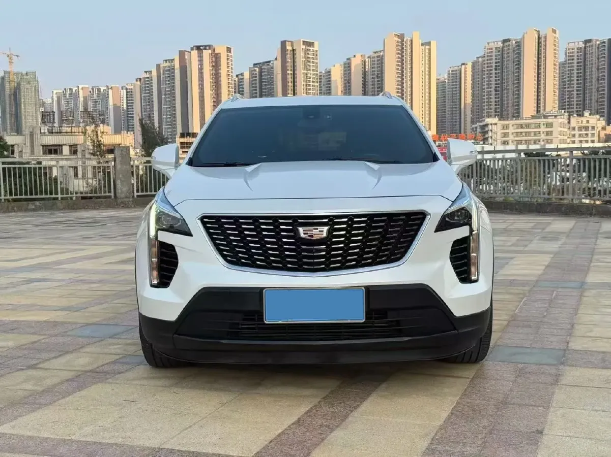 2021 Cadillac XT4 2.0T 237HP L4 9AT,autocango,china used car exporter,china ev exporter,chinese used car exporter,chinese used ev exporter