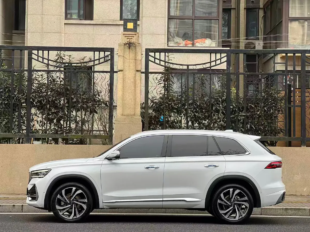 2021 Geely Monjaro 2.0T 218HP L4 7DCT,autocango,china used car exporter,china ev exporter,chinese used car exporter,chinese used ev exporter