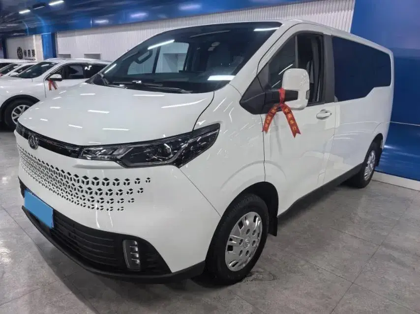 2023 MAXUS XinTu V70 2.0T 150HP L4 9AT