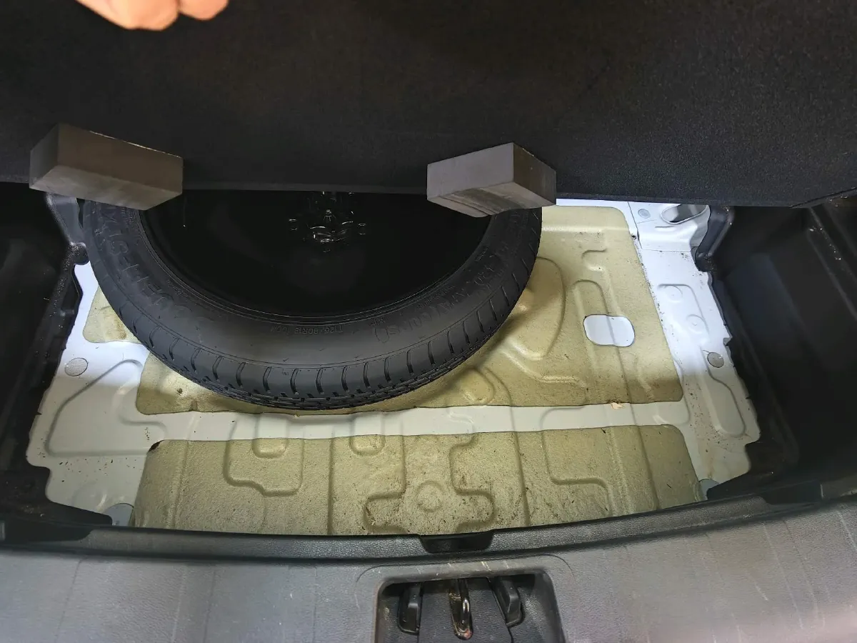 2020 Geely Azkarra 1.8T 184HP L4 7DCT,autocango,china used car exporter,china ev exporter,chinese used car exporter,chinese used ev exporter