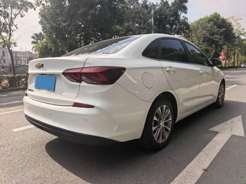2020 Chevrolet Monza 1.5L 113HP L4 6AT,autocango,china used car exporter,china ev exporter,chinese used car exporter,chinese used ev exporter