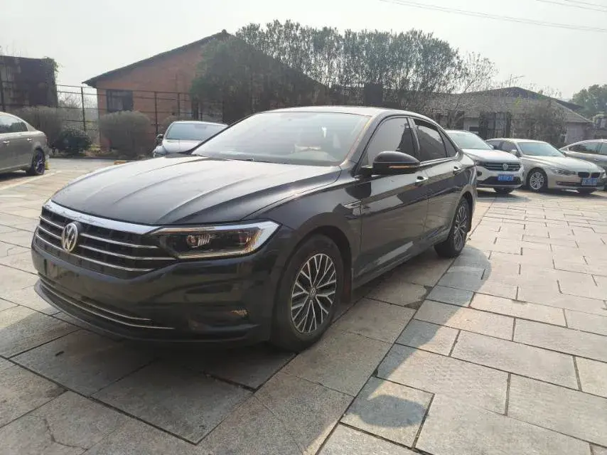 2020 Volkswagen Sagitar 1.4T 150HP L4 7DCT