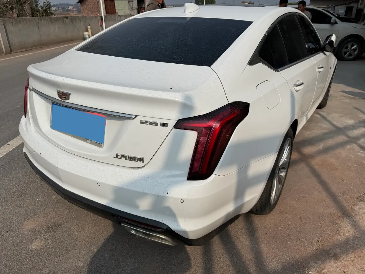 2021 Cadillac CT5 2.0T 237HP L4 10AT,autocango,china used car exporter,china ev exporter,chinese used car exporter,chinese used ev exporter