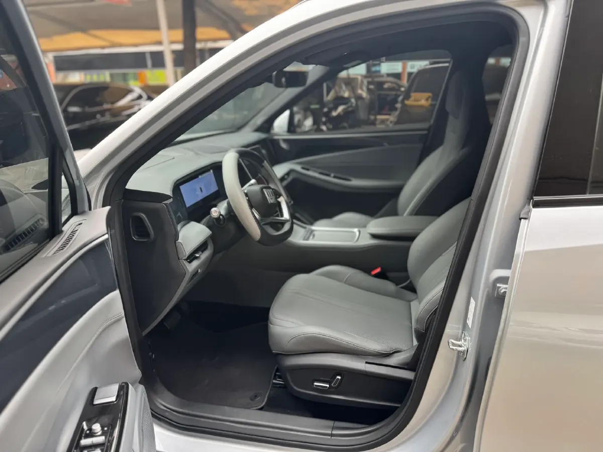 2025 Geely Galaxy L7 1.5L 112HP L4 1DHT PHEV 18.4KWH,autocango,china used car exporter,china ev exporter,chinese used car exporter,chinese used ev exporter