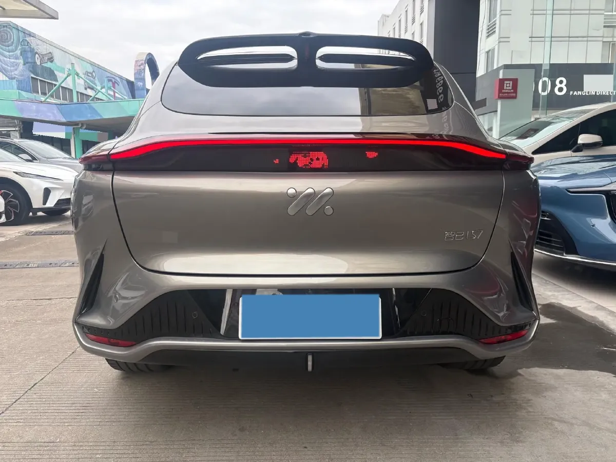 2025 IM LS7 BEV,autocango,china used car exporter,china ev exporter,chinese used car exporter,chinese used ev exporter