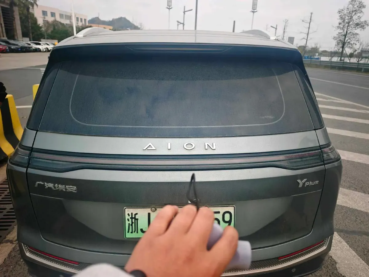 2022 Geely Okavango 1.8T 184HP L4 7DCT,autocango,china used car exporter,china ev exporter,chinese used car exporter,chinese used ev exporter