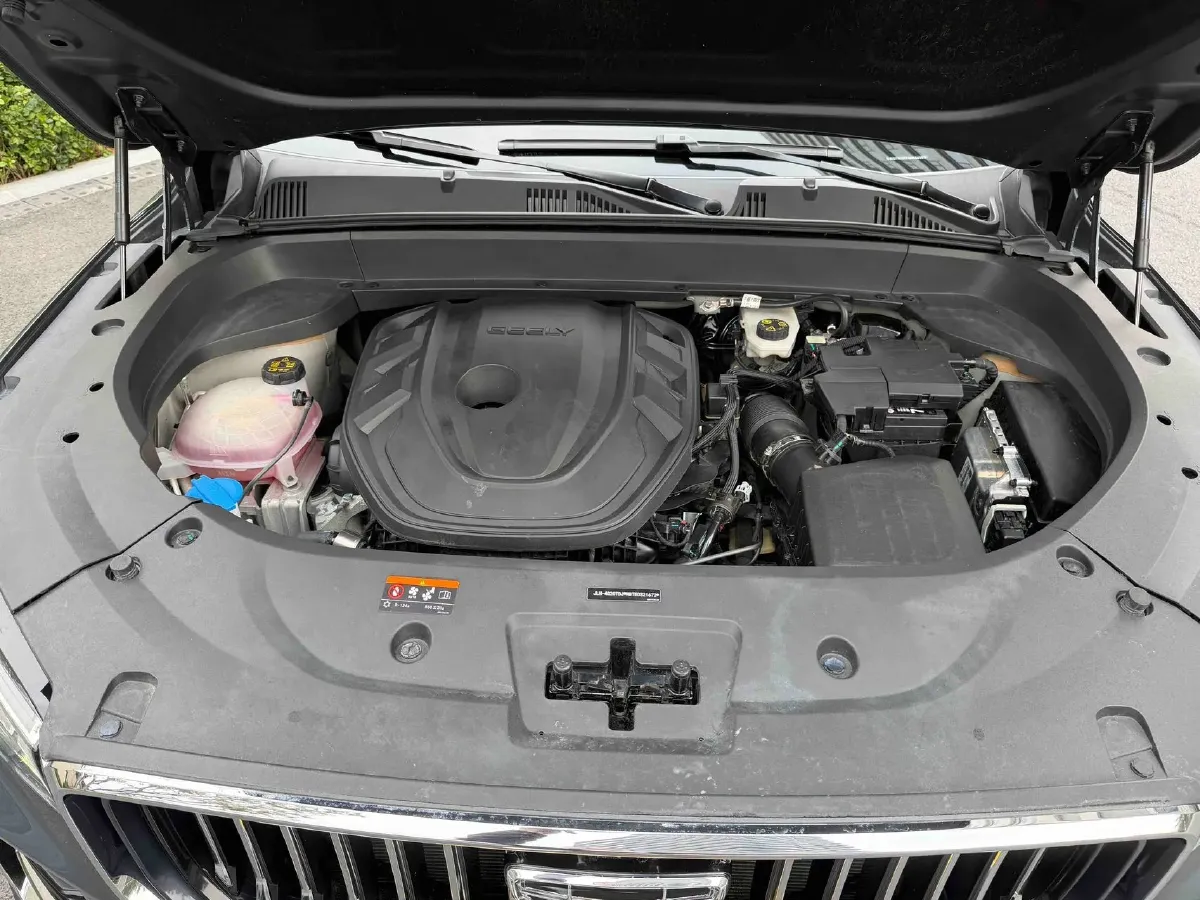 2021 Geely Monjaro 2.0T 218HP L4 7DCT,autocango,china used car exporter,china ev exporter,chinese used car exporter,chinese used ev exporter