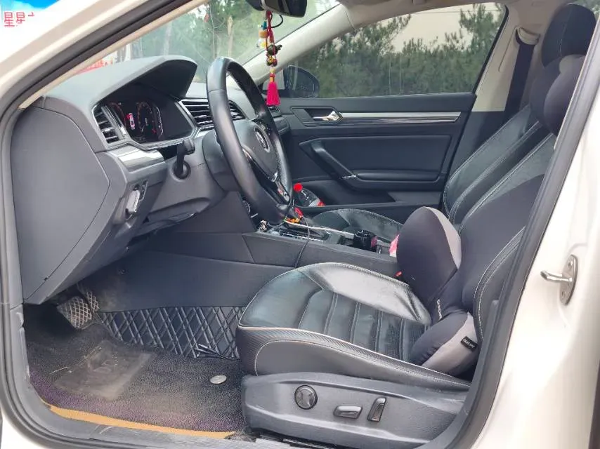 2019 Volkswagen Tayron 2.0T 186HP L4 7DCT,autocango,china used car exporter,china ev exporter,chinese used car exporter,chinese used ev exporter