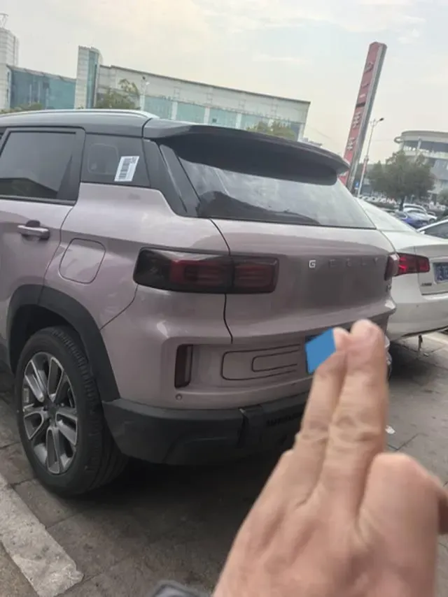 2026 Geely ICON 1.5T 181HP L4 7DCT,autocango,china used car exporter,china ev exporter,chinese used car exporter,chinese used ev exporter