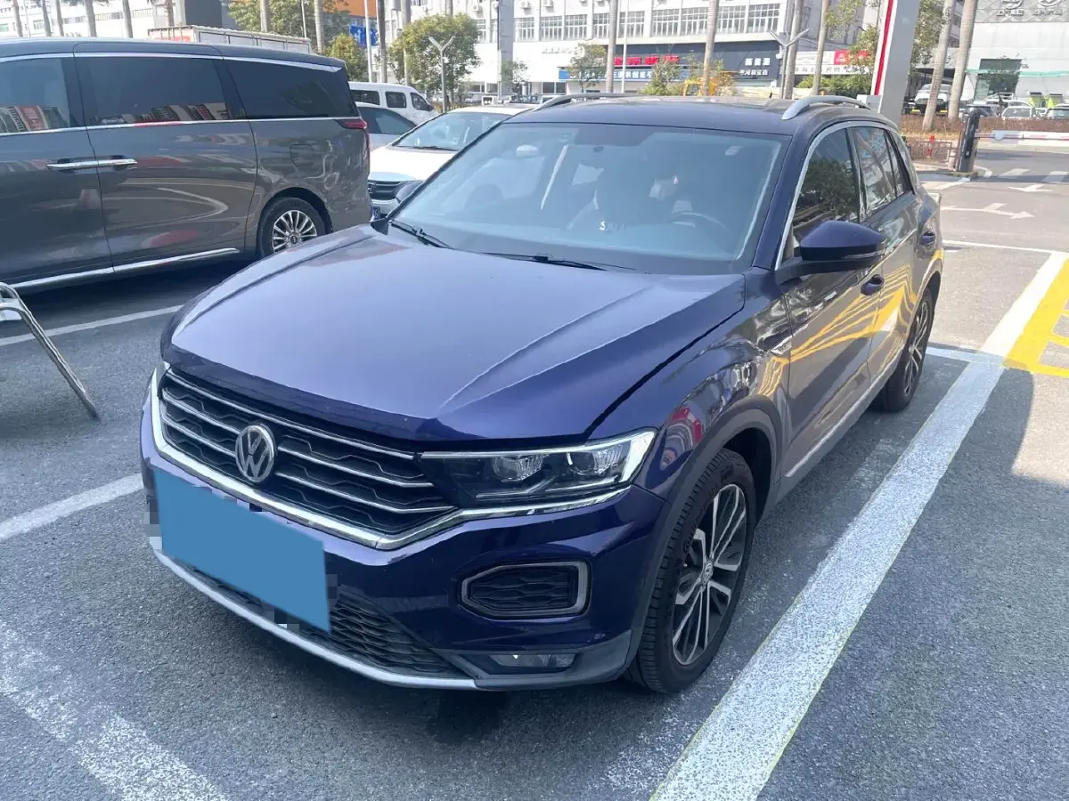2020 Volkswagen T-Roc 1.4T 150HP L4 7DCT